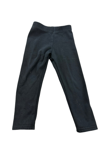 Osh Kosh B'gosh - Size 5T