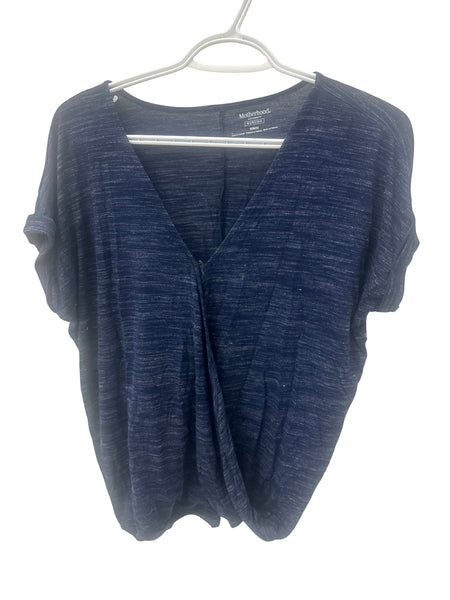 Motherhood Maternity/Nursing - Size M