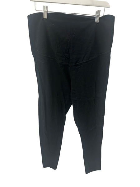 Old Navy Maternity - Size L
