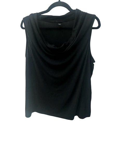Torrid - Size 2 (2X)