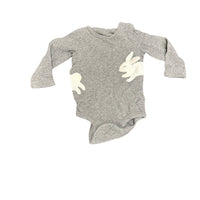 Carter’s - Size 12M