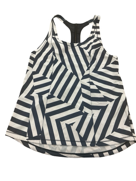 Lululemon - Size 8