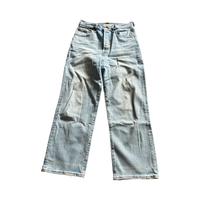 Levi’s - Size 27