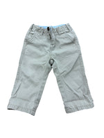 Carter's - Size 12M