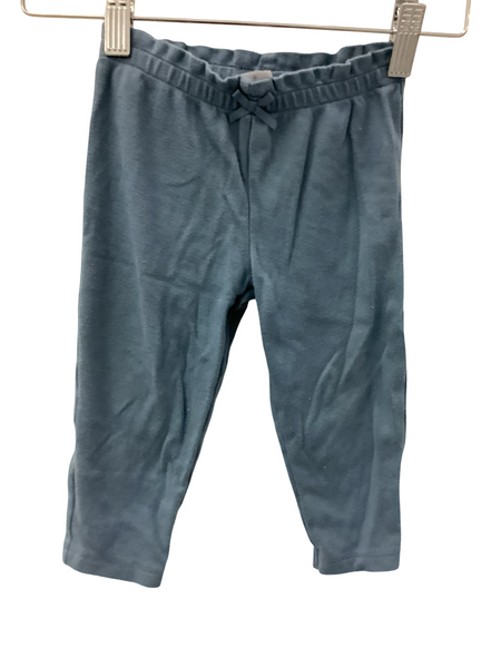 Carter's - Size 18M