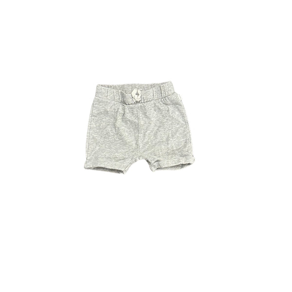 Firsts - Size 6M