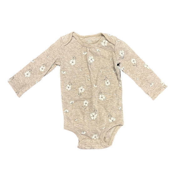 Carter’s - Size 18M