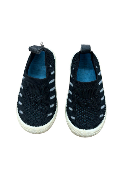 Jan & Jul - Size 6