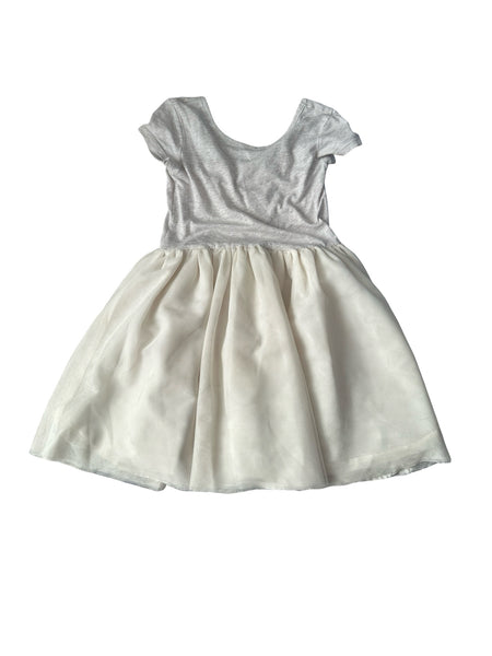 Old Navy - Size 5T