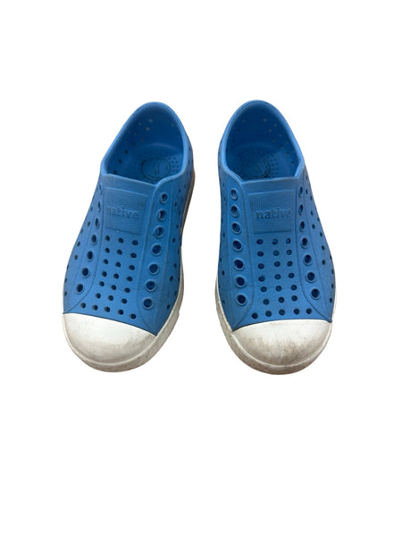 Native - Size 9