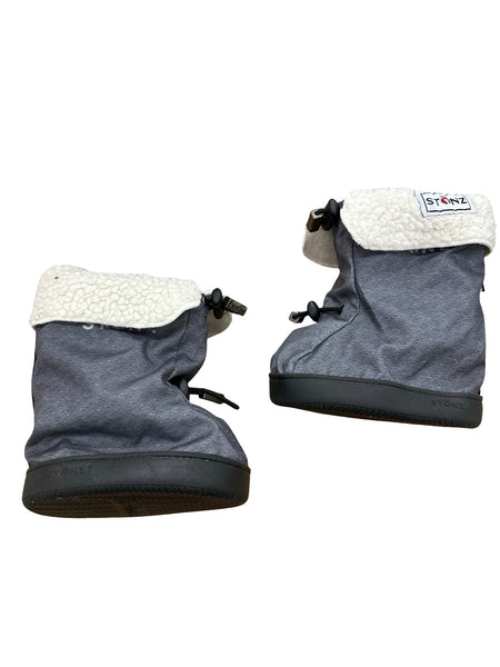 Stonz with liners - Size Large