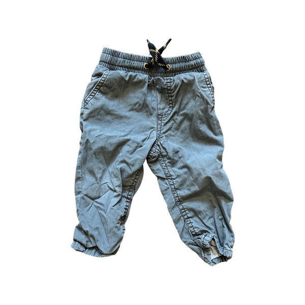 Carter’s - Size 12M